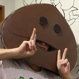 ダンボールなめこ氏
