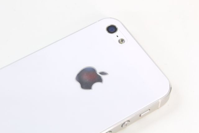 Iphone背面のツートーンが消える 色がついた強化ガラス 背面用 が最高すぎる Appbank