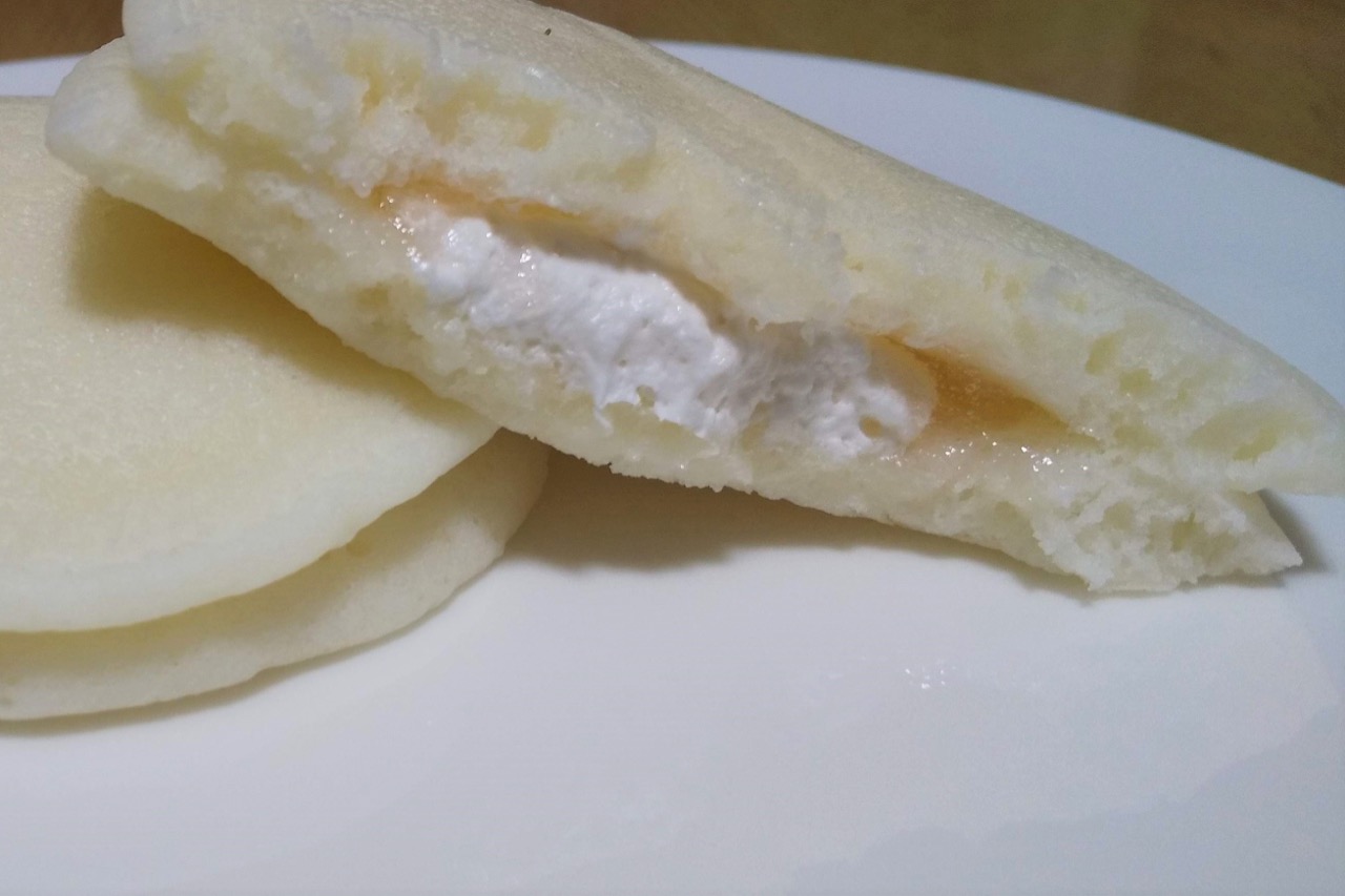 ファミマ 白桃パンケーキ 食べてみた 香りの良い白桃ともちもち食感の生地が楽しめる Appbank