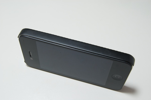 monCarbone HoverCoat iPhone4 Carbon Fiber Case