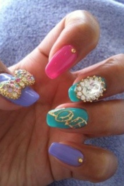 流行Nail・芸能人Nail produced by AIKO 流行Nail・芸能人Nail produced by AIKO