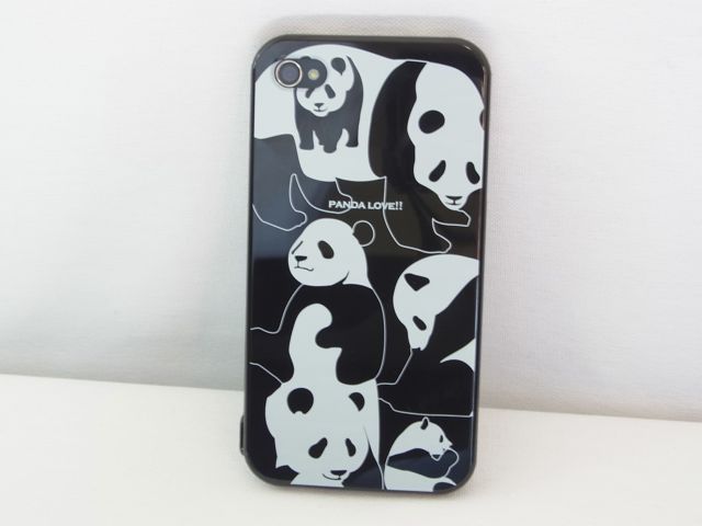 RASTA BANANA i4cover Hard cover iPhone4 パンダ: かわいいパンダが目を引くiPhone4ケース。