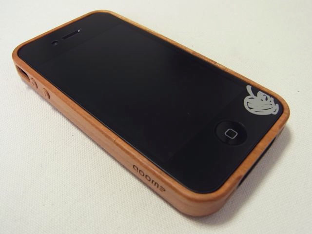 iphone 4s 木のケース