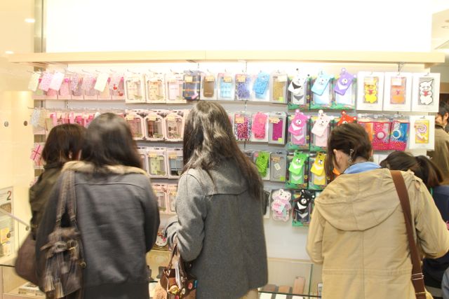 AppBank Store 福岡パルコ11