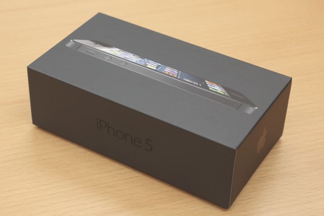 iPhone 5のパッケージ