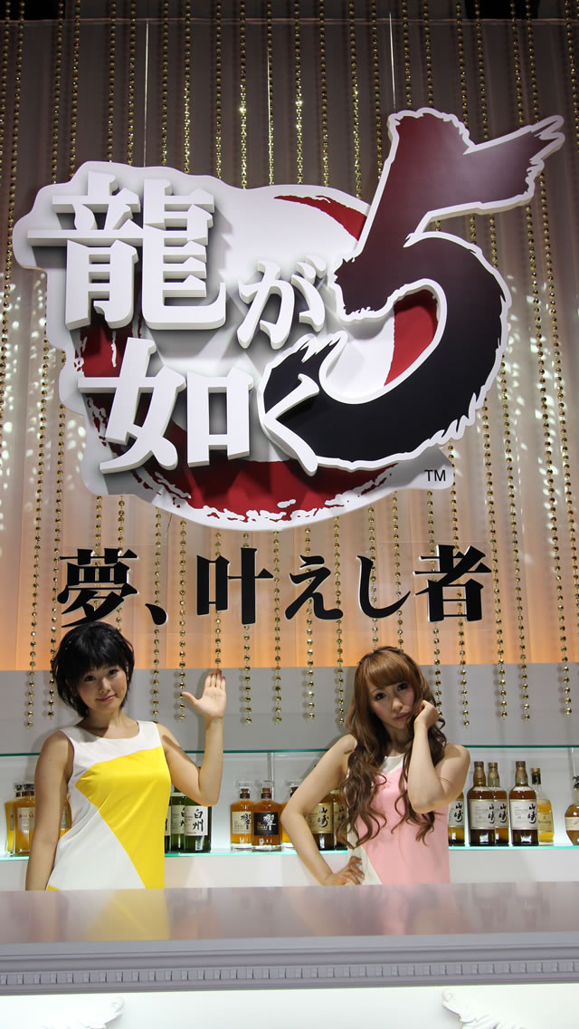 【TGS2012】東京ゲームショウの美人コンパニオンさんの写真で作ったiPhone 5用壁紙【ボクらのSEGA編】