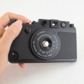 GIZMON iCA5 iPhone5: iPhoneがまるで本物のカメラになるiPhoneケース。目指せ、カメラ女子。