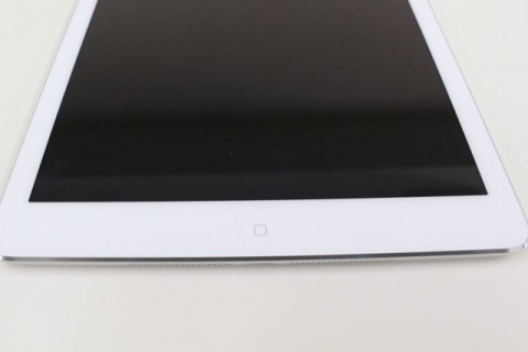 これがiPad Air！超軽い箱からの開封の儀！ | AppBank