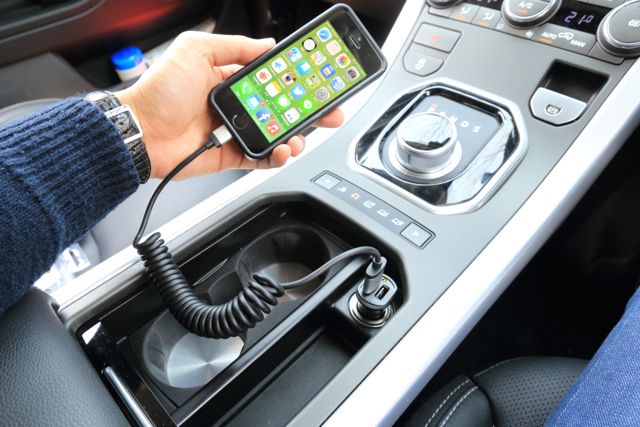 保存版 Iphone を車の中で活用しよう カーアクセサリーまとめ Appbank