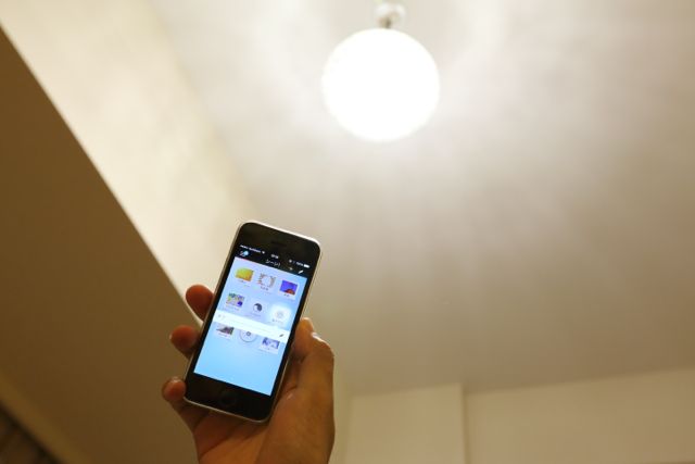 Philips Hue: 灯りの楽しさを演出する「LED電球」!!