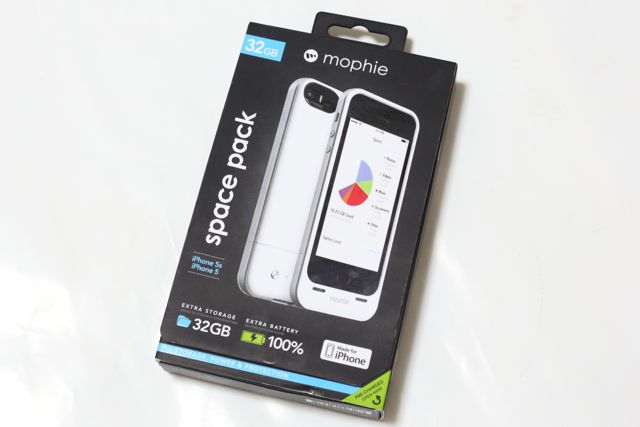 mophie space pack: 32GBのストレージが内蔵されたバッテリケース！！