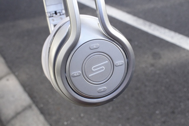 SMS AUDIO SYNC by 50 - 04