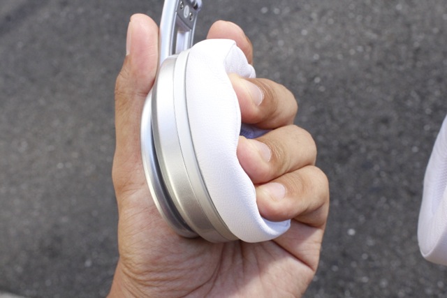 SMS AUDIO SYNC by 50 - 05
