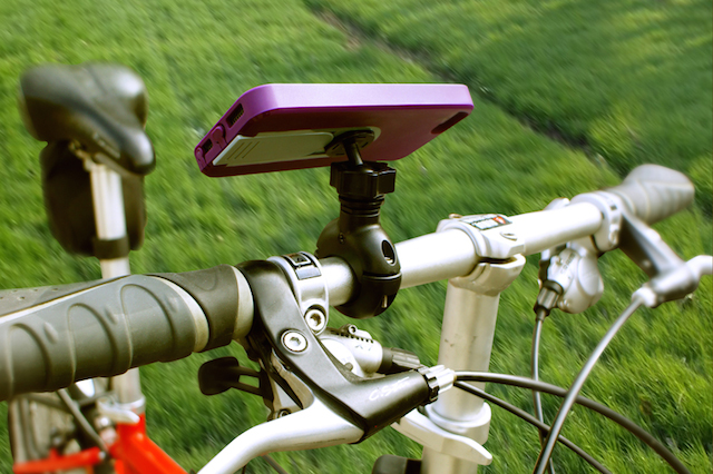 [新商品] ランニング用や自転車用など、6種類のパーツと組み合わせて使えるケース!