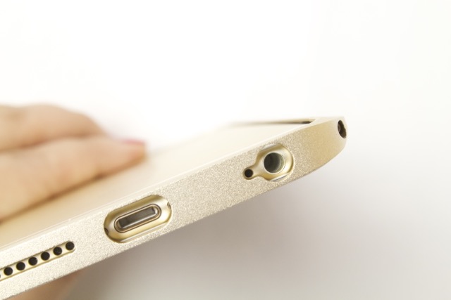 Pluggy Lock Bumper - 04