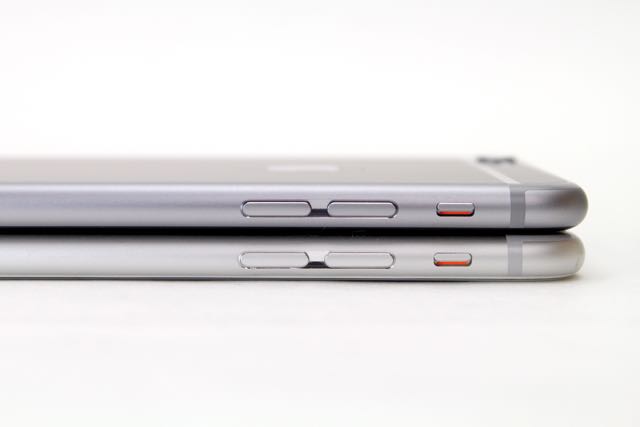 iPhone 6(アイフォン6)をスリープボタン側の横から写している写真