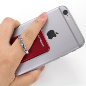 iPhoneを絶対落としたくない人は落下防止グッズを装着せよ!