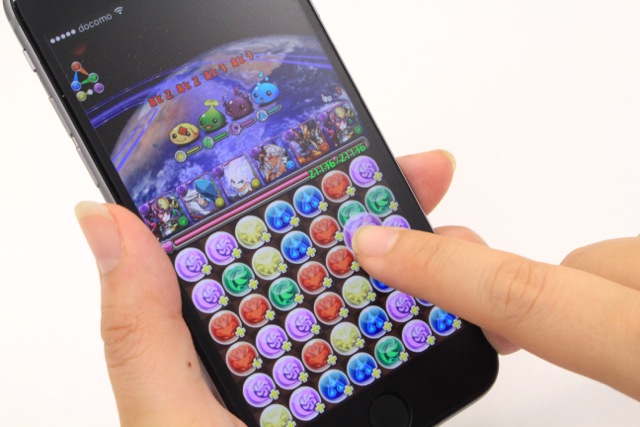パズドラのドロップが動かしやすくなる表面サラサラ強化ガラス