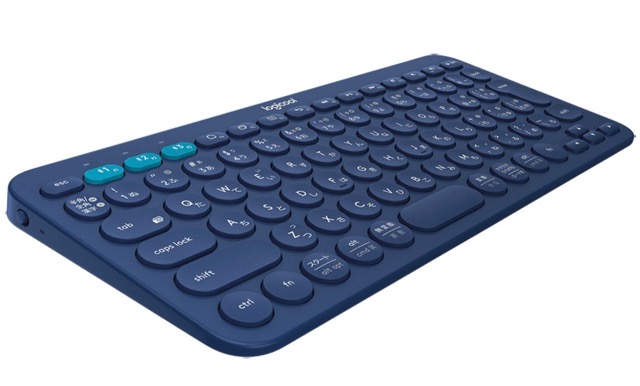 ボタン1つで3つのデバイスを切り替えられるBluetooth キーボード