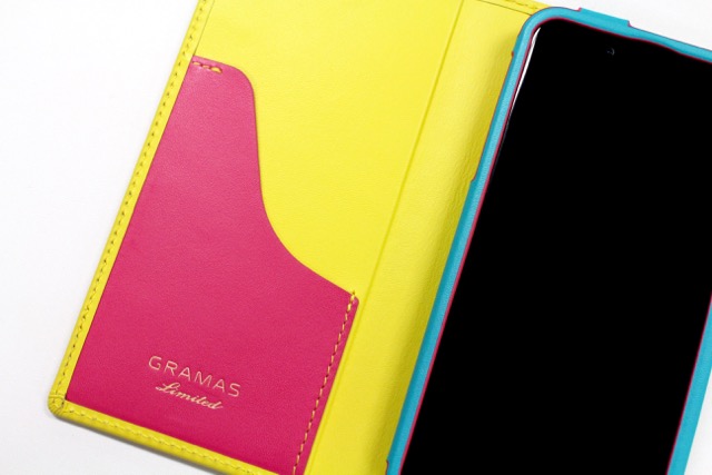 春に向けて鮮やかカラーのGRAMAS iPhoneケースに新調しよう
