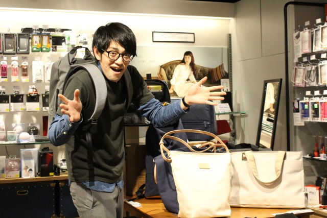 【渋谷名物】バックパック中川とめぐるAppBank Store 渋谷モディの見所ツアー!