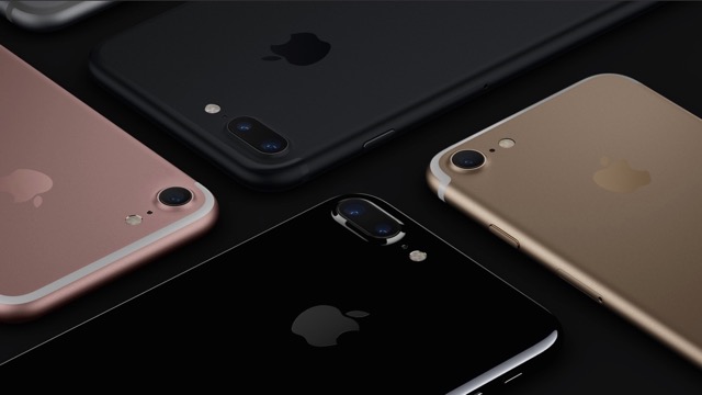 【iPhone 7】新色「ブラック」と「ジェットブラック」の違いについて