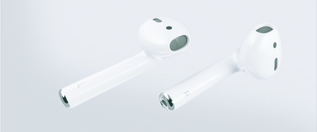 Apple iPhone 7 AirPods