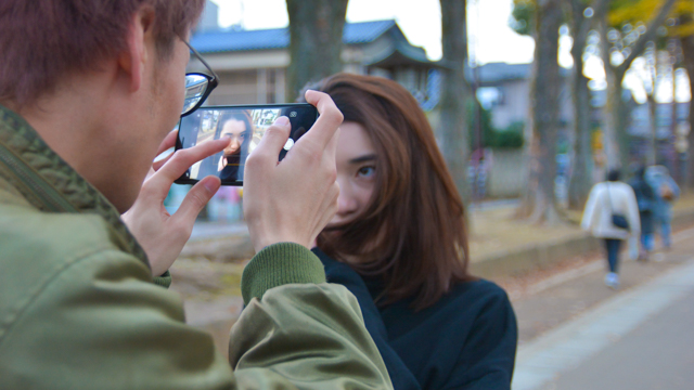 【比較】「iPhone」と「一眼レフ」 を使ってプロカメラマンが撮影!