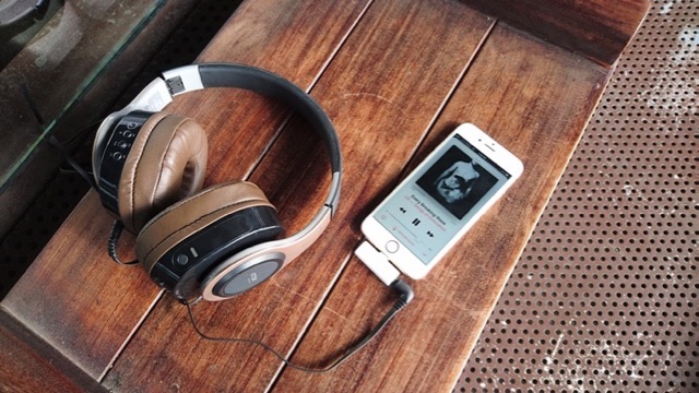 ハイレゾ対応! iPhone 7で音楽を聴きながら充電もできる小型アダプタ