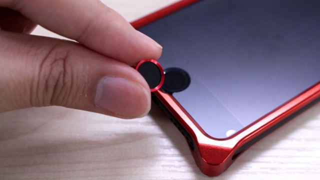 赤いiPhone関連のケース・アクセサリまとめ (PRODUCT)RED 赤いiPhone 7