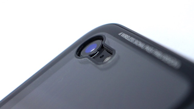 iPhoneの本体カラーを楽しめる背面が透明なガラスケース『SwitchEasy』