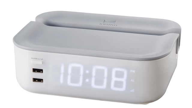[10,800円→5,980円] スマホスタンドになるアラーム付き充電器がセール!