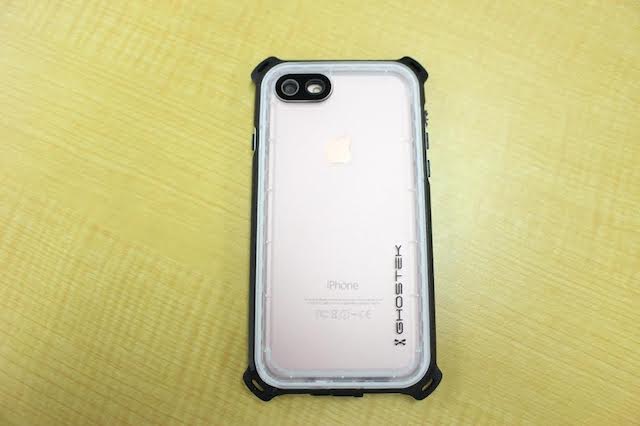 完全防水でありながら防塵・耐衝撃性能を兼ね備えたiPhoneケース『Ghostek Nautical』