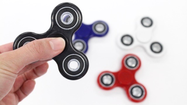 【ハンドスピナーまとめ】定番から個性派までいろいろあるぞ!