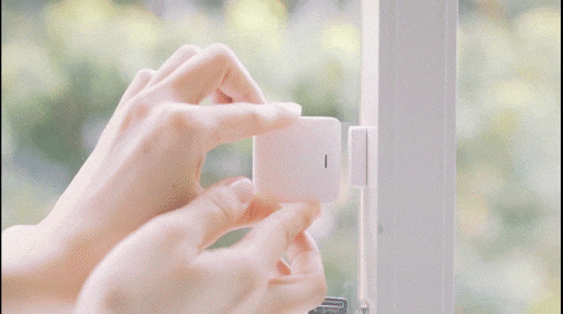 スマホで戸締りが確認できるスマート窓センサー『leafee mag』