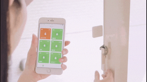 スマホで戸締りが確認できるスマート窓センサー『leafee mag』