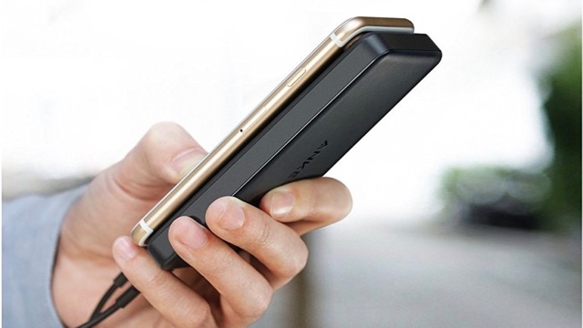 わずか16mm! Ankerから薄型モバイルバッテリー『PowerCore II Slim 10000』登場