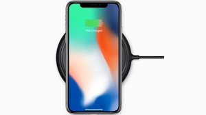 iPhone X/8で高速ワイヤレス充電が可能に? iOS 11.2で導入か