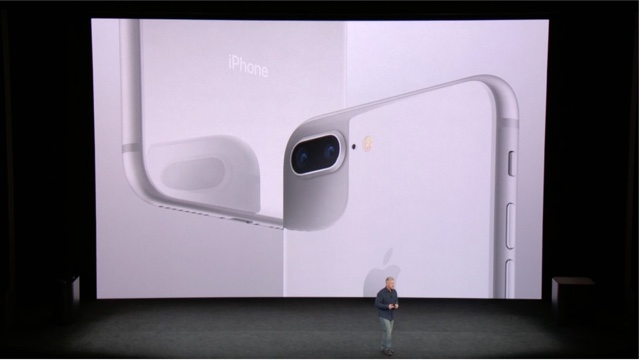 結局、iPhone7とiPhone8は何が変わったの?