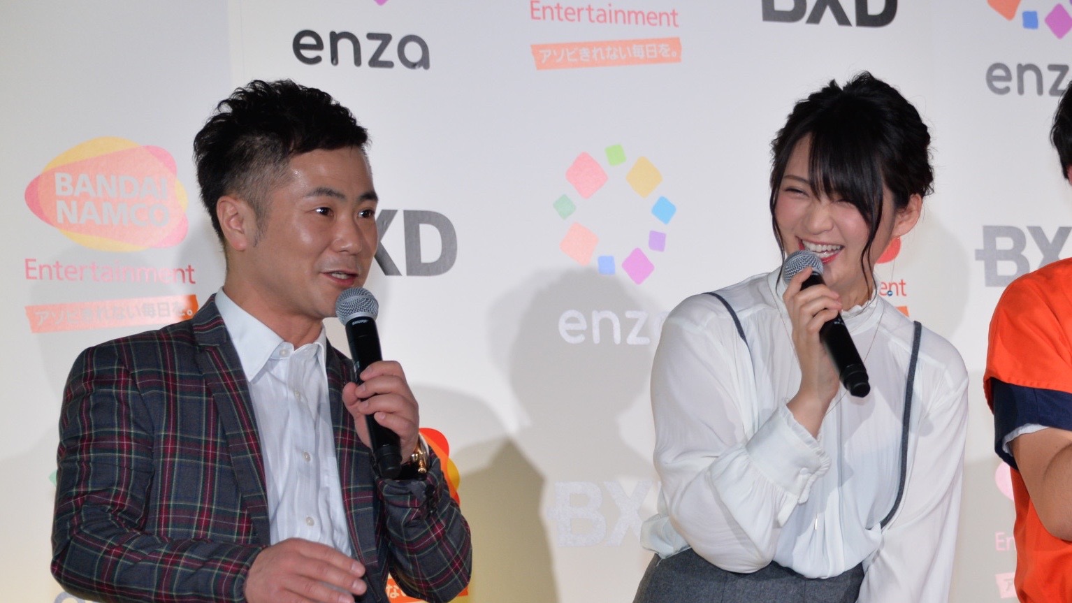 カラテカ入江さん、鈴木咲さんが新作ゲームに熱中。BXDタイトル体験会イベントレポート