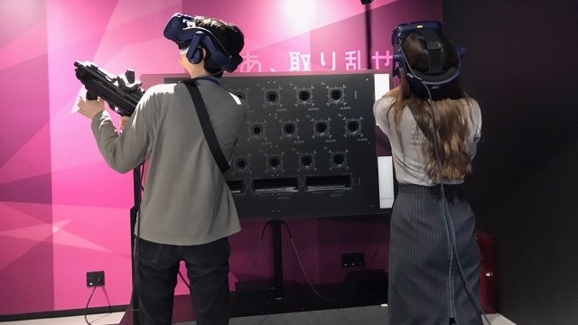 【VR体験】無数のギャラガをひたすら撃ちまくれ!『ギャラガフィーバー』は爽快感たっぷりの大量破壊シューティング