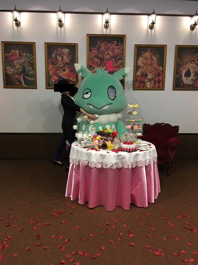 モンストアンゴルモアとハグ