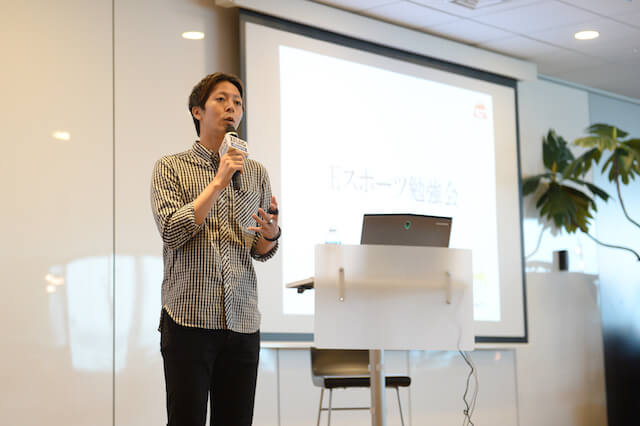 但木一真氏