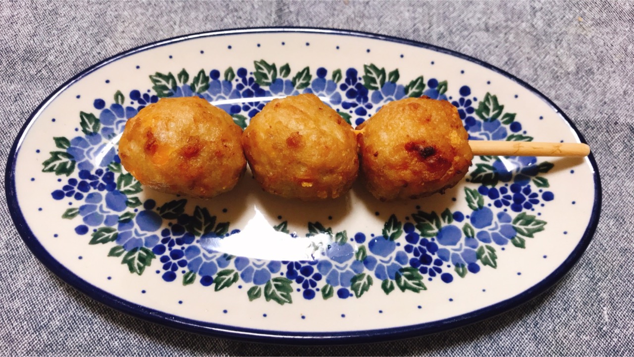 とろ りチーズが魅力 チーズつくね串 はボリューミーな食べごたえ ファミマ Appbank とろ りチーズが魅力 チーズつくね串 はボリューミーな食べごたえ ファミマ Appbank