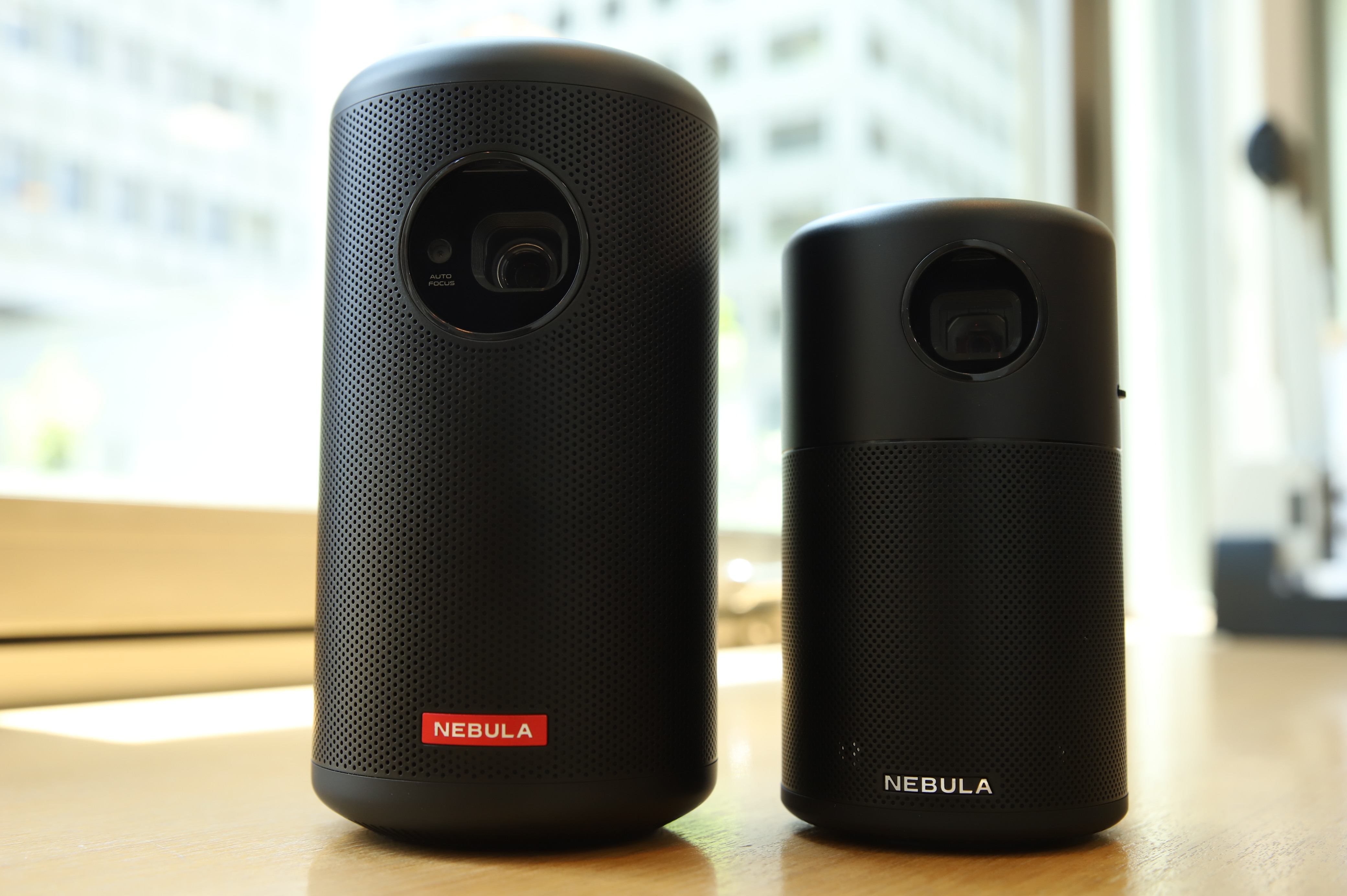【実機レビュー】Ankerの人気プロジェクター「Nebula Capsule」2機種、描写力の違いはどれほど？