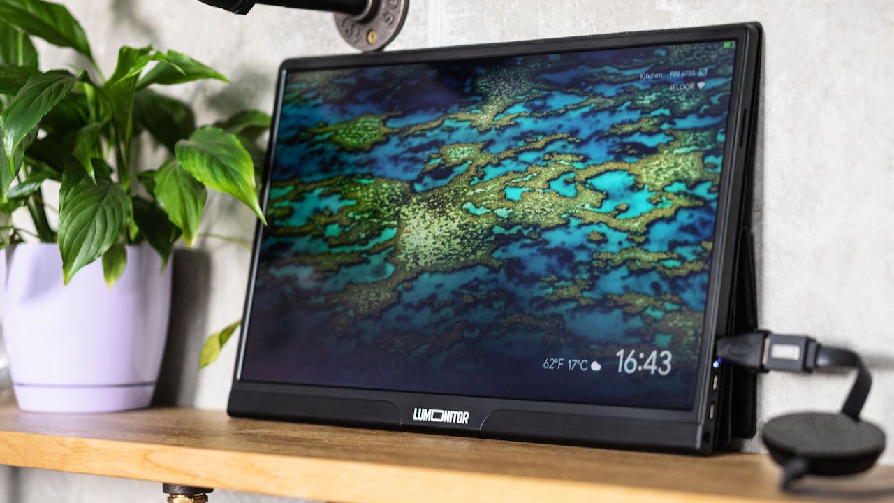 Lumonitor: 4K Touchscreen Portable Monitor、4Kポータブルディスプレイ、バッテリー駆動、持ち運びできるディスプレイタッチ対応、スマホ対応のポータブルディスプレイ、クラウドファンディング、Crowdfunding、Kickstarter、キックスターター