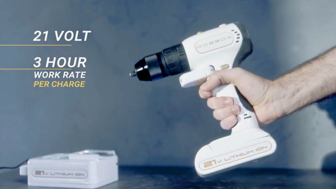 ドリル、レーザー測量、DIY、工作、工具、電動工具、クラウドファンディング、Crowdfunding、Kickstarter、キックスターター