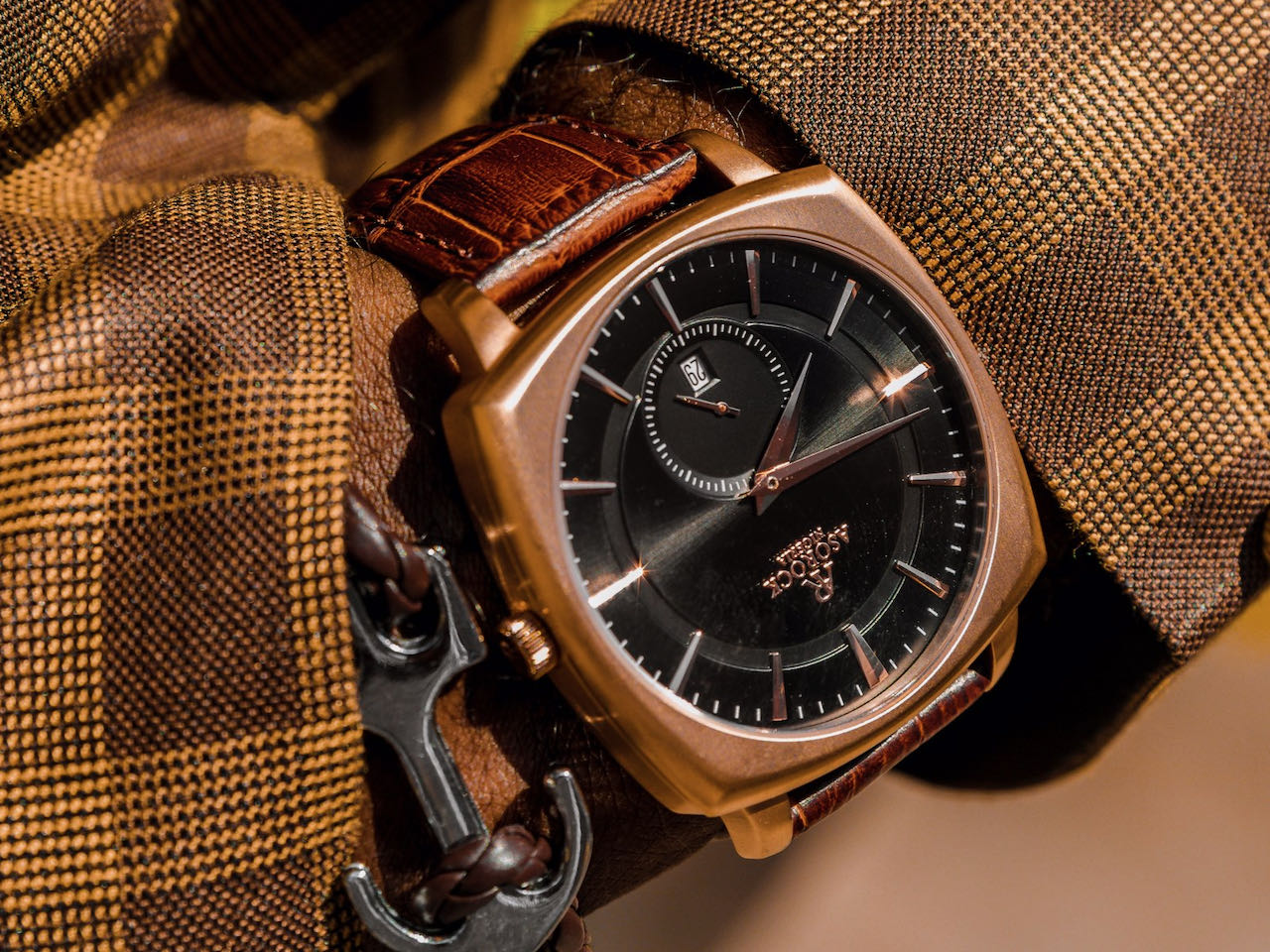 ASOROCK、腕時計、アフリカは初のウォッチブランド、着用イメージ