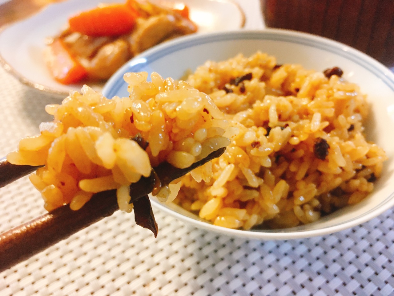 キッチンに立つ気力が一切出ない日、カルディで話題の「混ぜるだけ中華おこわ」に助けられた話