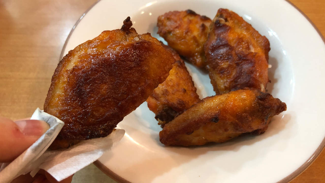 サイゼリア 大人気 辛味チキン がbigになって新登場 骨付きももの辛味チキン 食べてみた Appbank サイゼリア 大人気 辛味チキン がbigになって新登場 骨付きももの辛味チキン 食べてみた Appbank